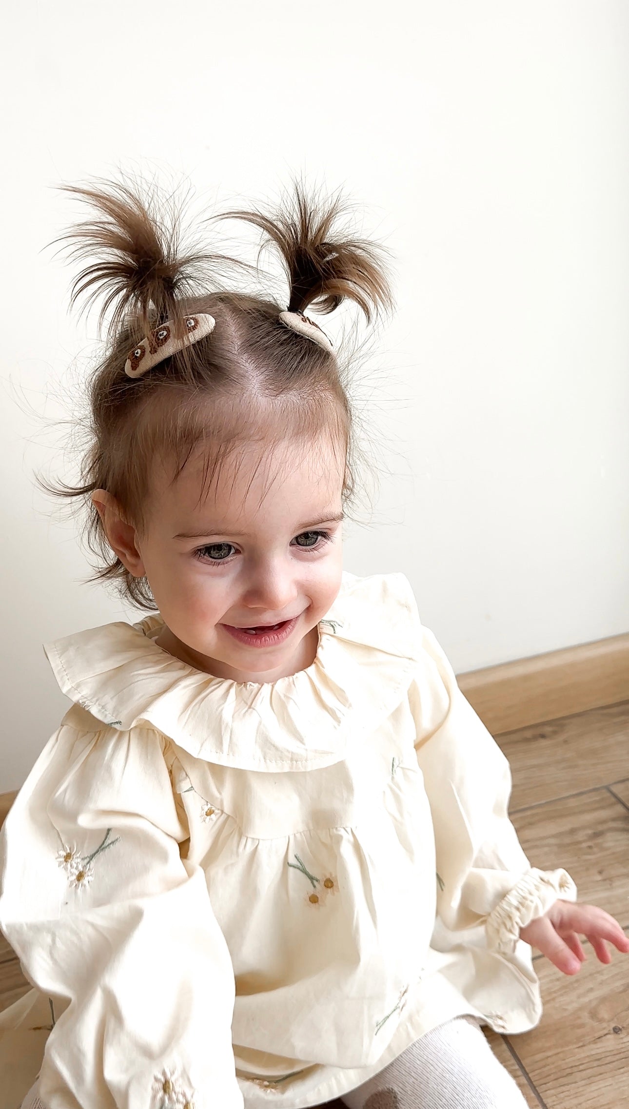 Personalized Baby Hair Clips Gift Set with Hanging Organizer, Brown Wool Heart Clips , Embroidered Name Hair Clip, Teddy Bears Clip 🚚 Free Shipping from Ukraine🇺🇦