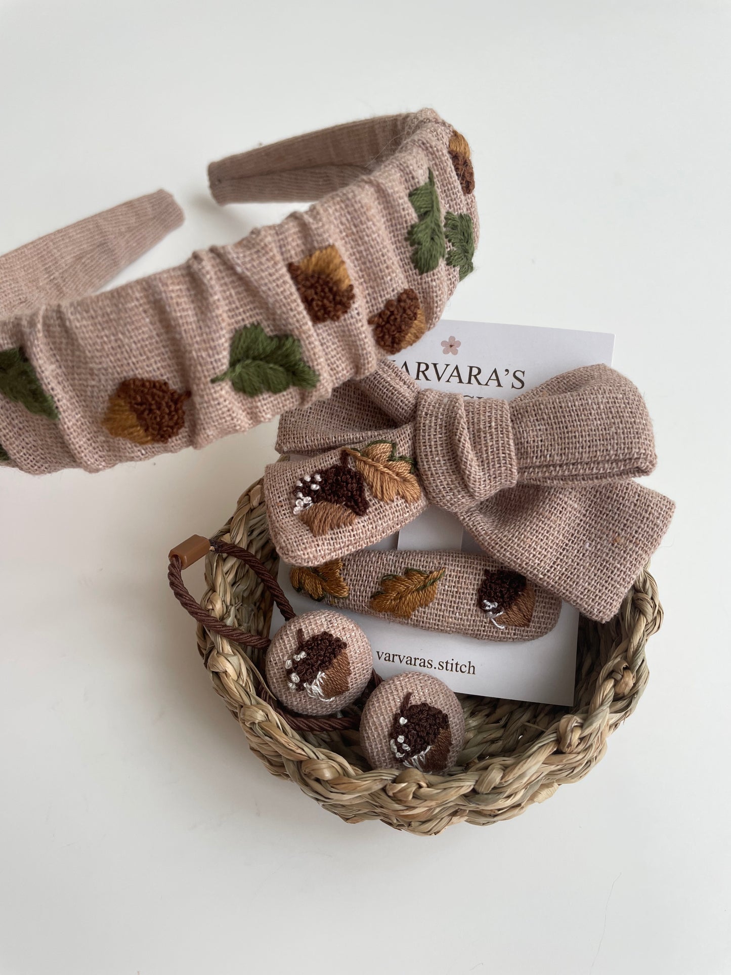 Embroidered Linen Autumn Baby Hair Accessories Set: Acorn Hair Ties, Clip, Bow & Headband ๐ Free Shipping