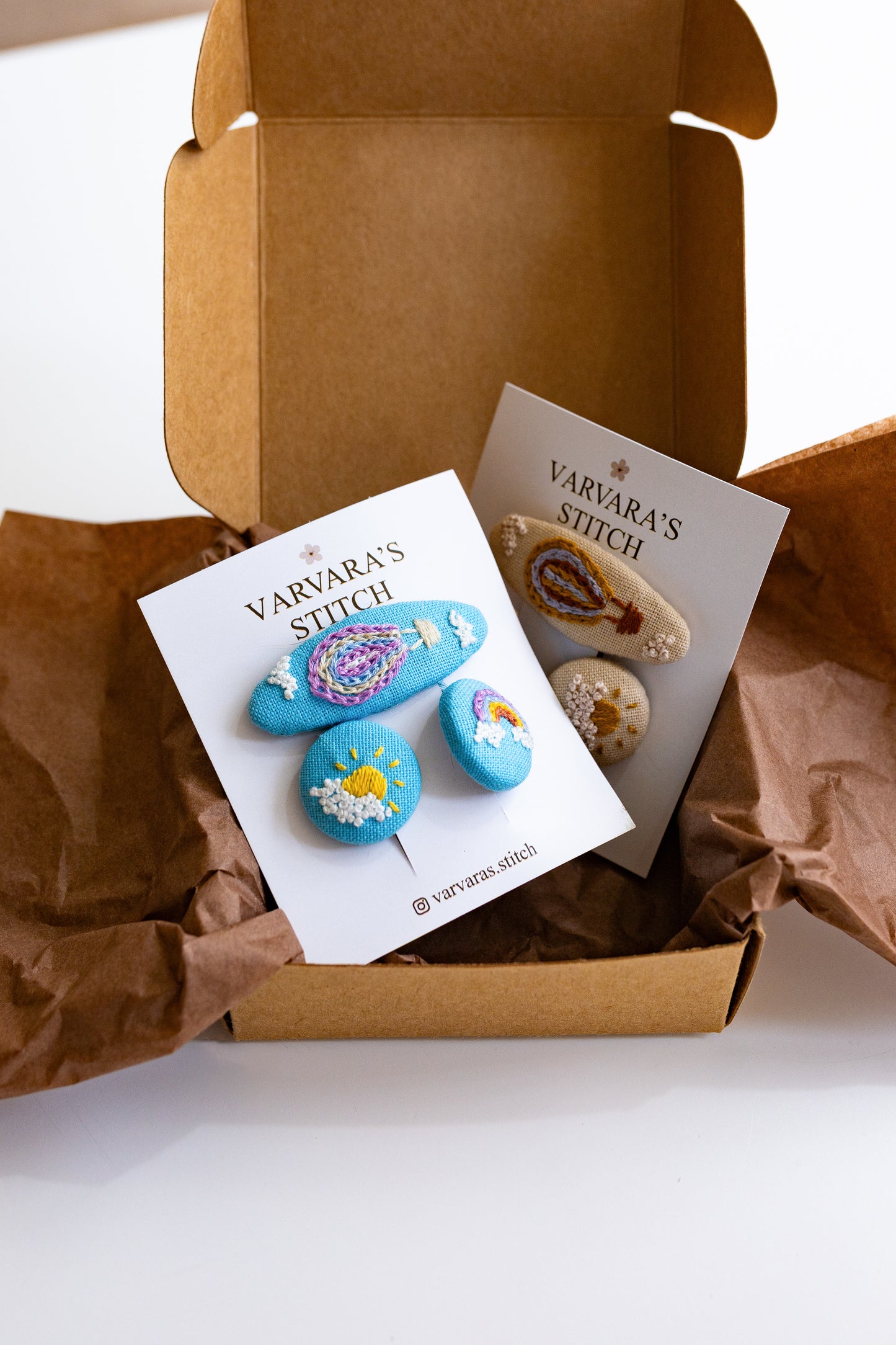 Hand Stitched Kids Hair Accessory Set: Embroidered Linen Balloon Clips 🚚 Free Shipping