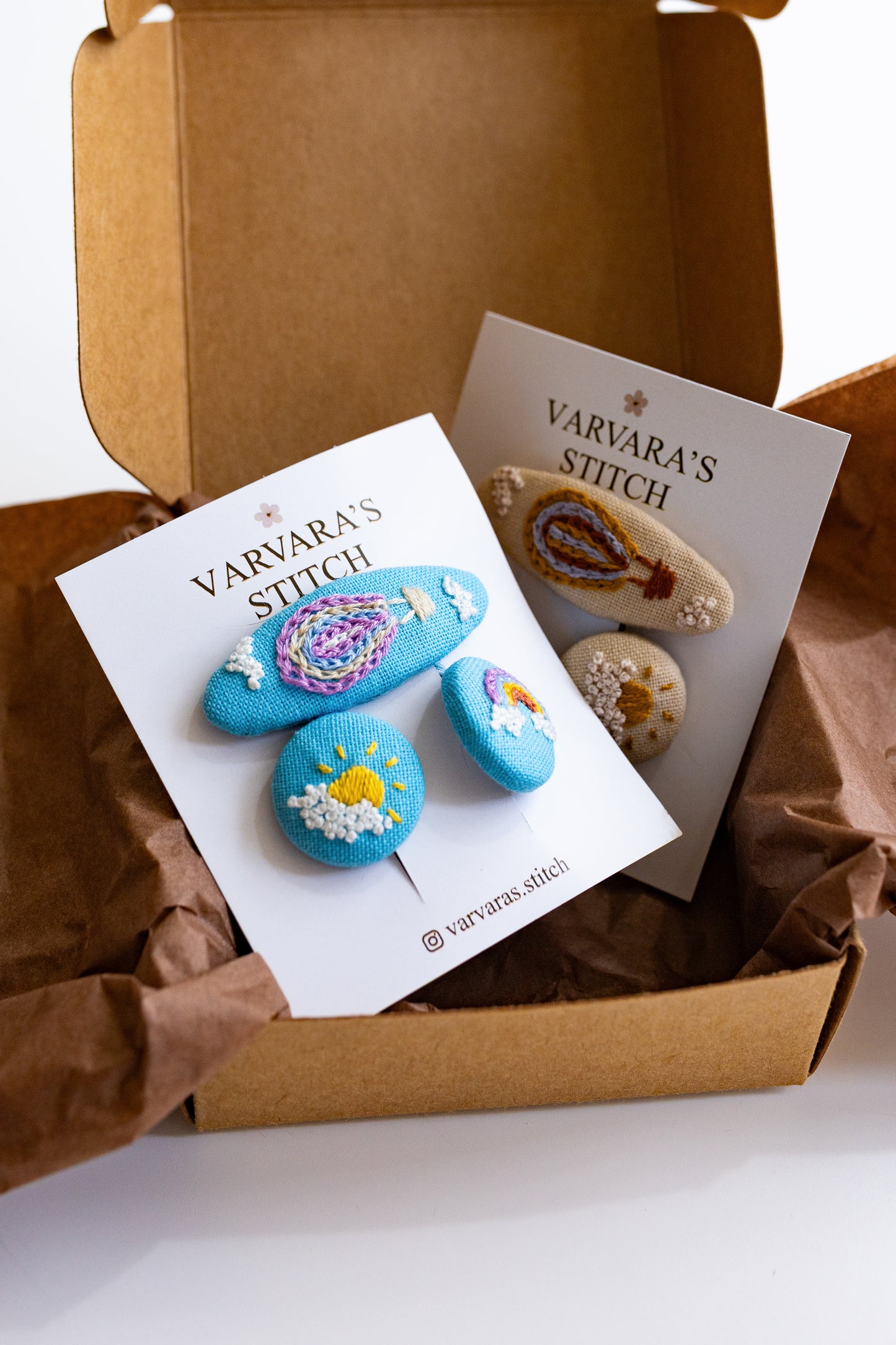 Hand Stitched Kids Hair Accessory Set: Embroidered Linen Balloon Clips 🚚 Free Shipping