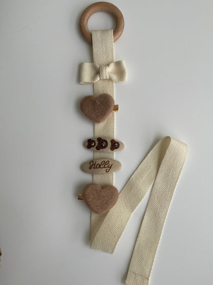 Personalized Baby Hair Clips Gift Set with Hanging Organizer, Brown