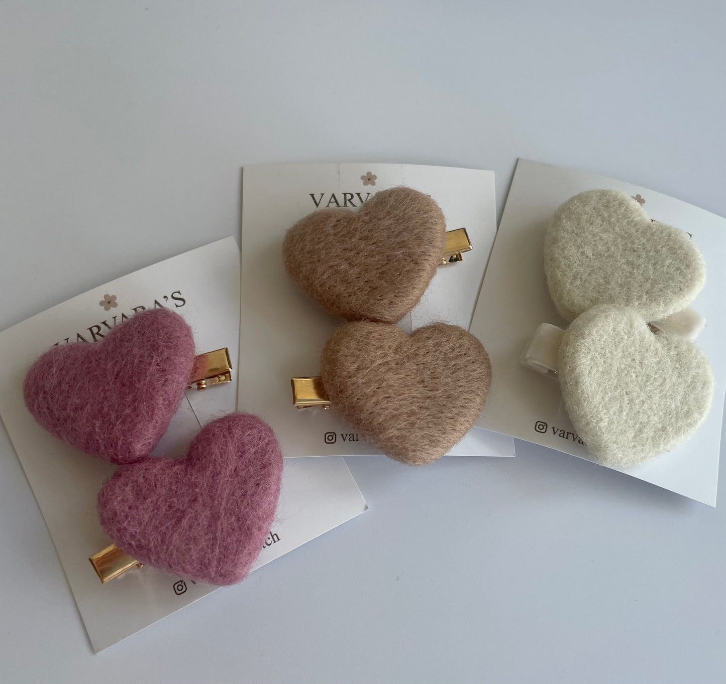Set of 2 Beige Wool Heart Hair Clips for Girls – Handmade 🚚 Free Shipping from Ukraine🇺🇦