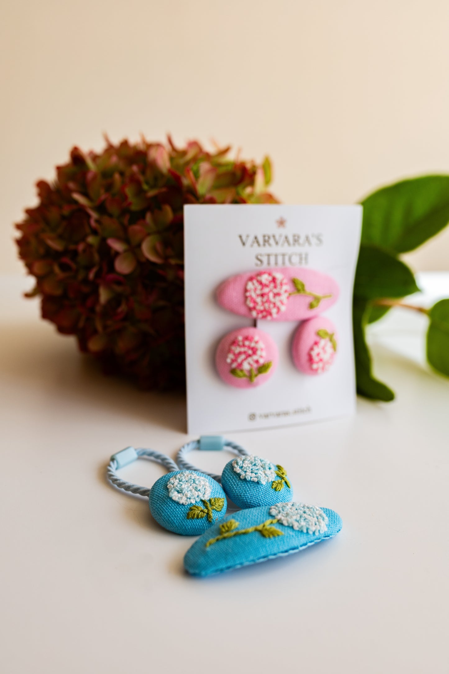 Embroidered Hydrangea Hair Accessories Set - Blue and Pink Handmade Clips and Hair Ties 🚚 Free Shipping