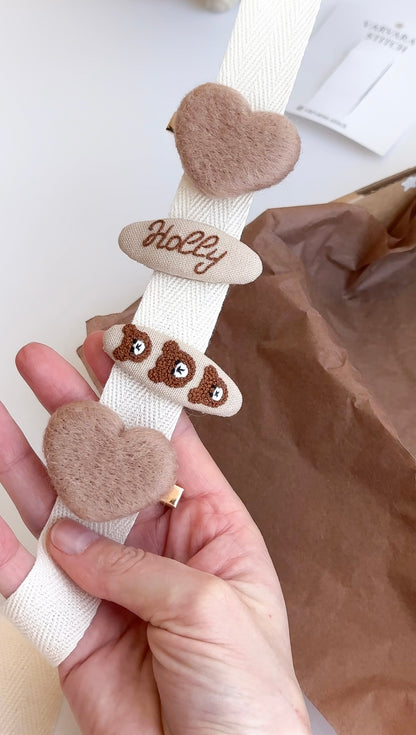 Personalized Baby Hair Clips Gift Set with Hanging Organizer, Brown