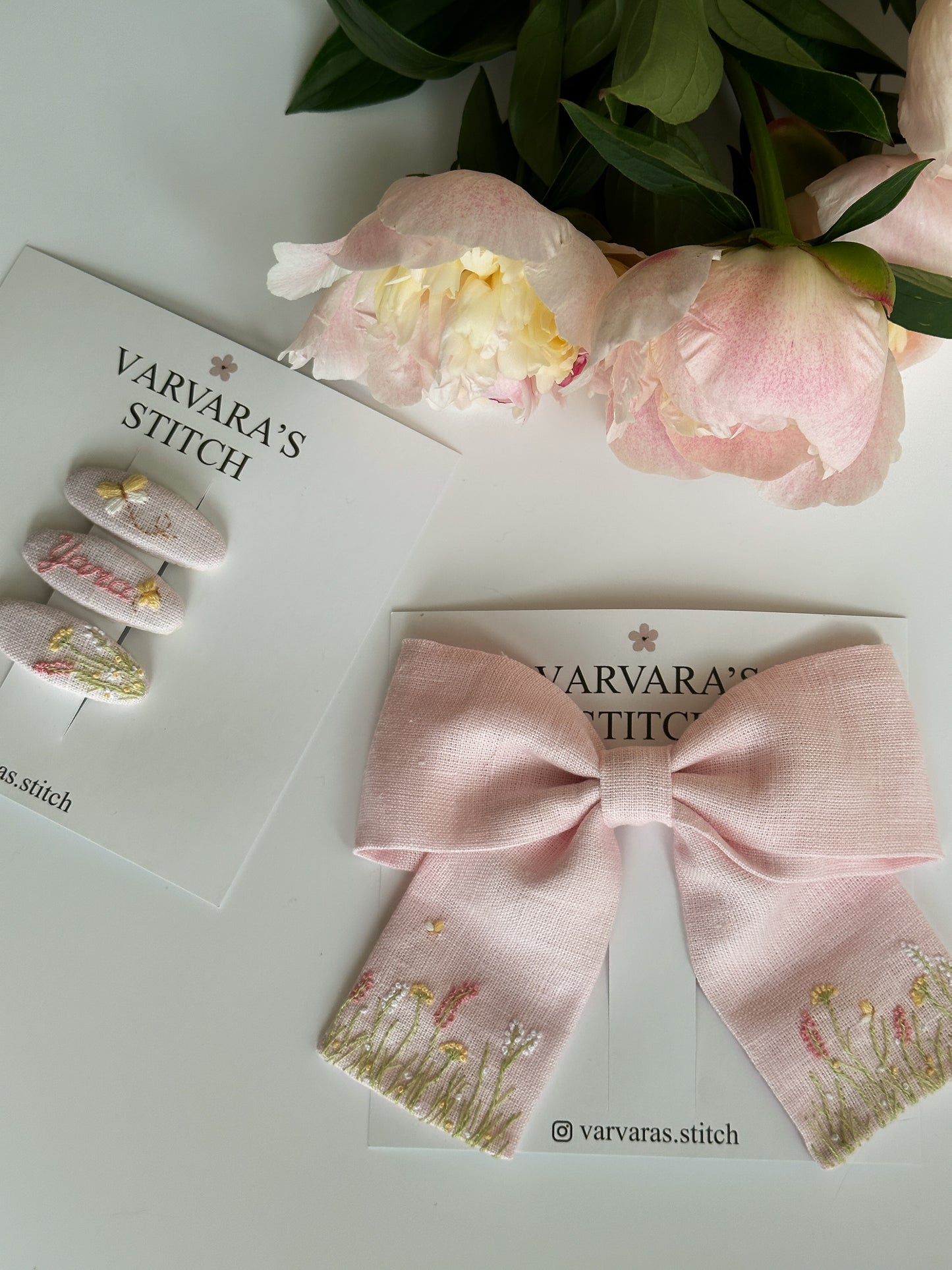 Personalized Linen Hair Accessories Set for Toddler Girls | Pink 3 Embroidered Hair Clips & Wildflower Bow 🎁 🚚 Free Shipping from Ukraine🇺🇦