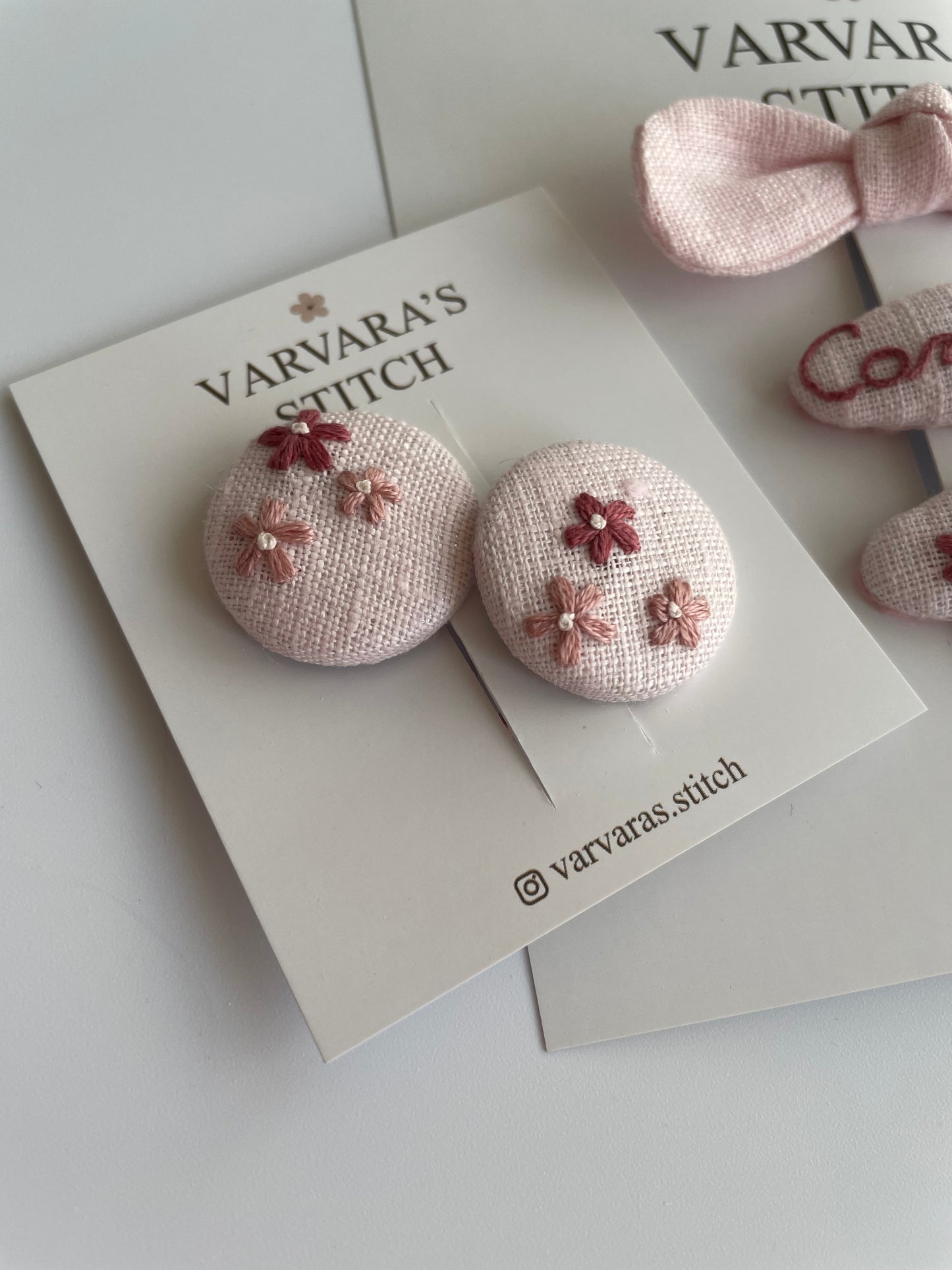Personalized Linen Hair Accessories Set – 3 Hair Clips & 2 Embroidered Hair Ties 🎁 🚚 Free Shipping from Ukraine🇺🇦