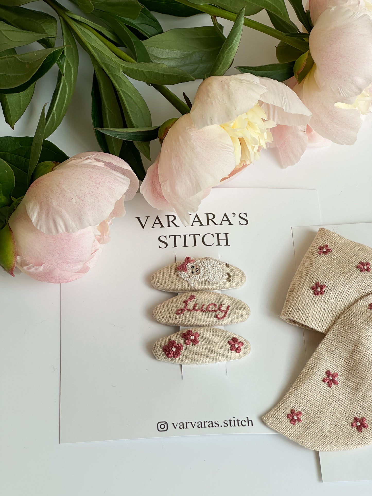 Personalized Linen Hair Accessories Set for Toddler Girls | Beige 3 Embroidered Hair Clips & Floral Bow 🎁 🚚 Free Shipping from Ukraine🇺🇦