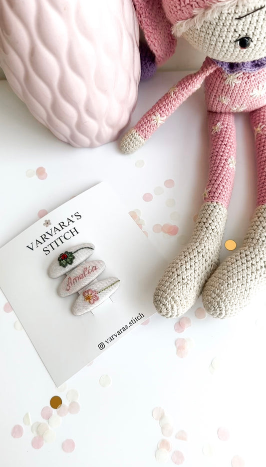 Personalized Embroidered Hair Clips Set of 3 – Name & Floral Design | Handmade Linen Clips for Girls 🎁    🚚 Free Shipping from Ukraine🇺🇦