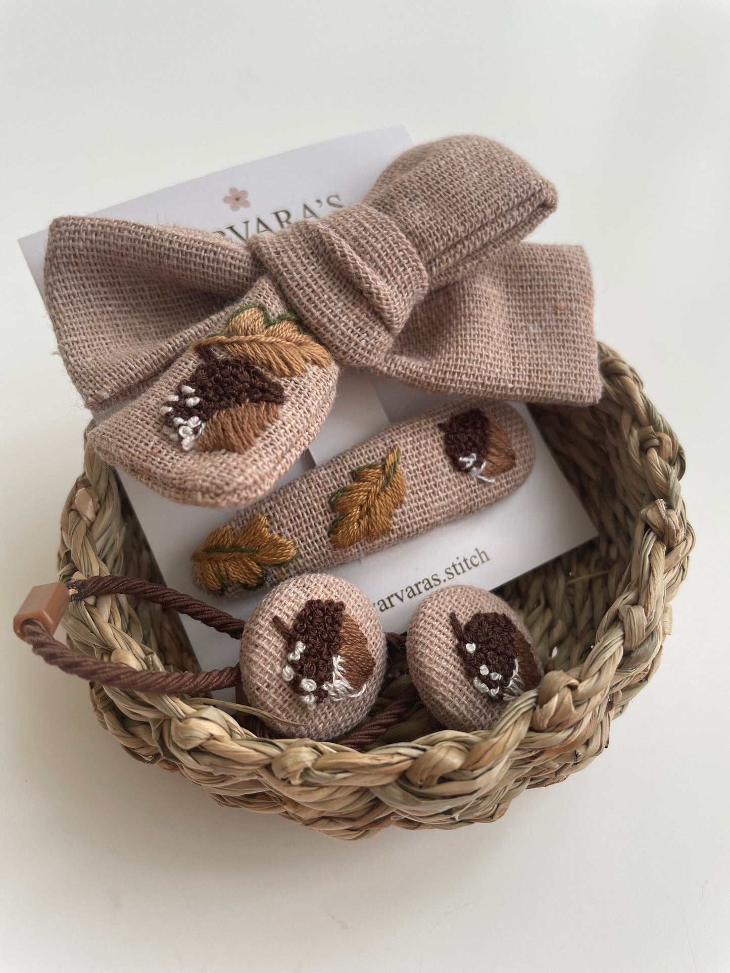 Embroidered Linen Autumn Baby Hair Accessories Set: Acorn Hair Ties, Clip, Bow & Headband 🚚 Free Shipping