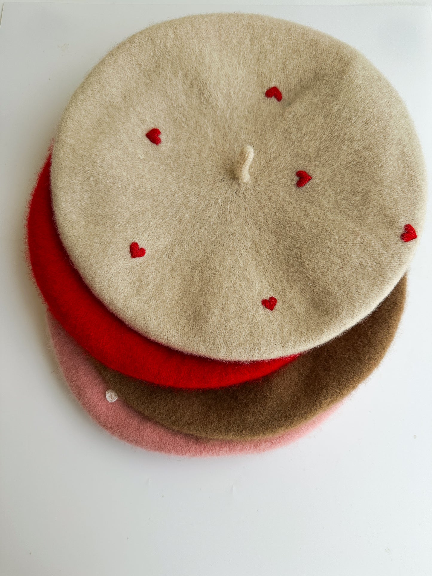 Hand Embroidered Wool Beret for Girls, Beret with Beads Bows 🚚 Free Shipping