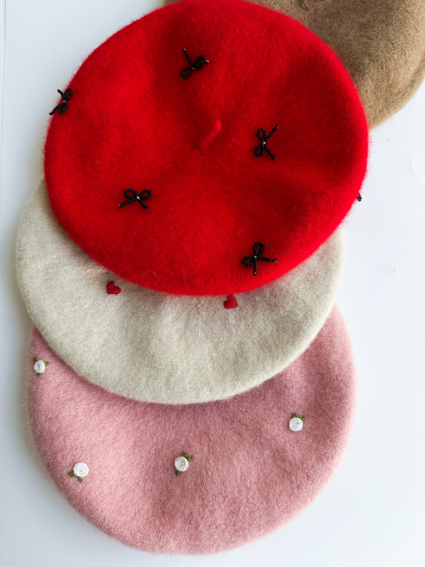 Hand Embroidered Wool Beret for Girls, Beret with Beads Bows 🚚 Free Shipping
