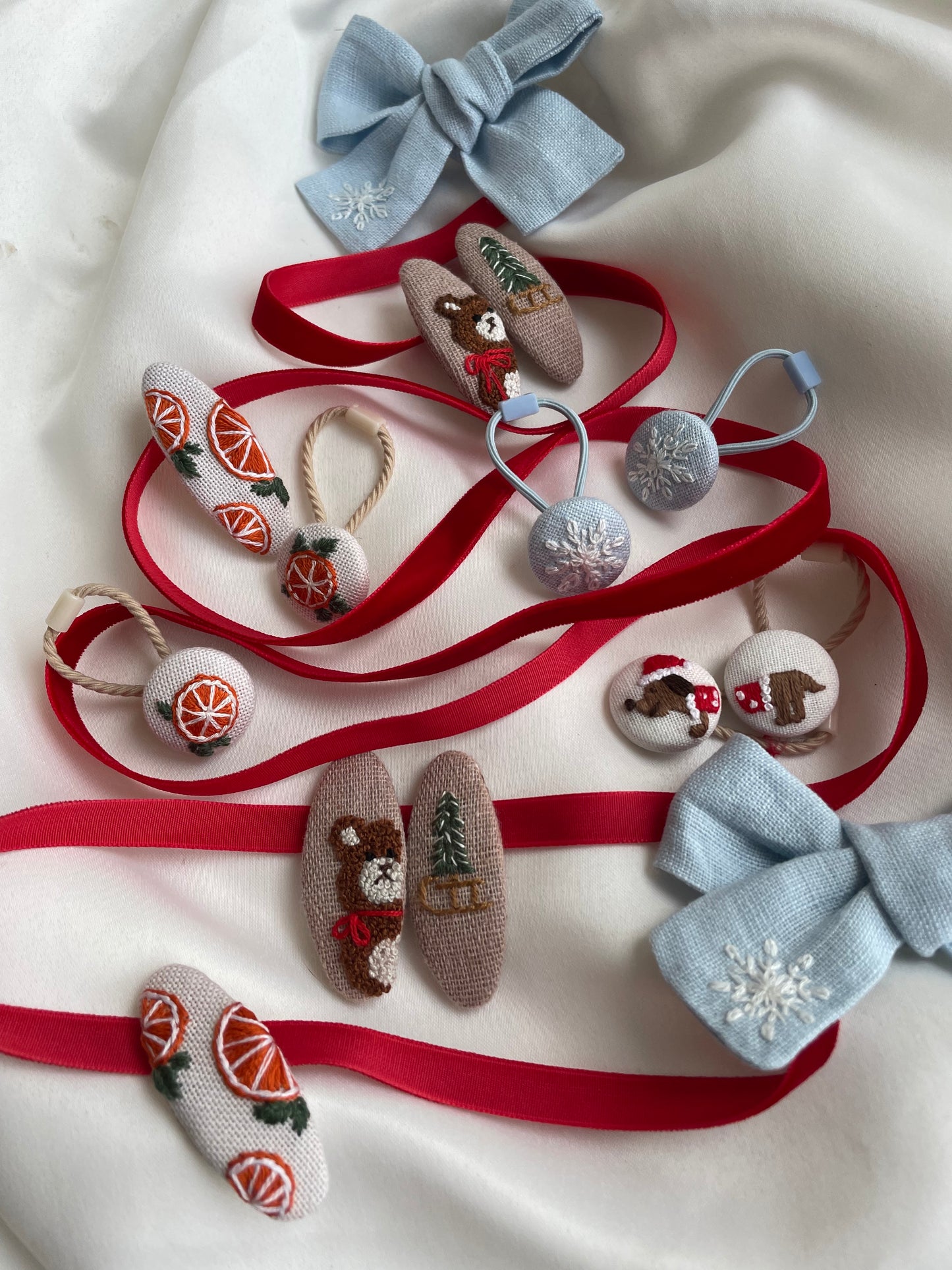 Hand-embroidered Linen Hair Accessories Set, Winter Fruit Design 🚚 Free Shipping