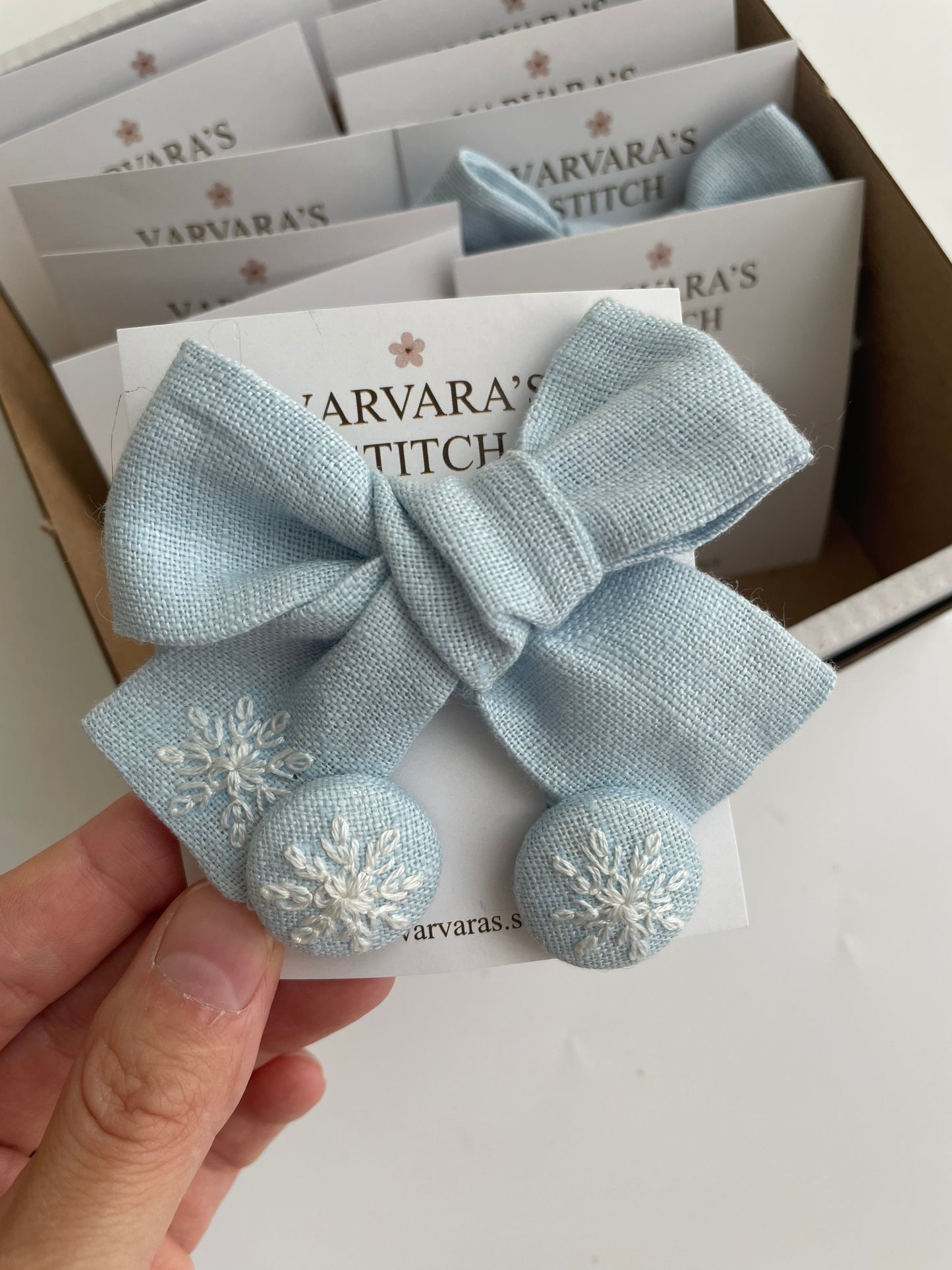 Hand-embroidered Linen Hair Accessories Set, Winter Fruit Design 🚚 Free Shipping