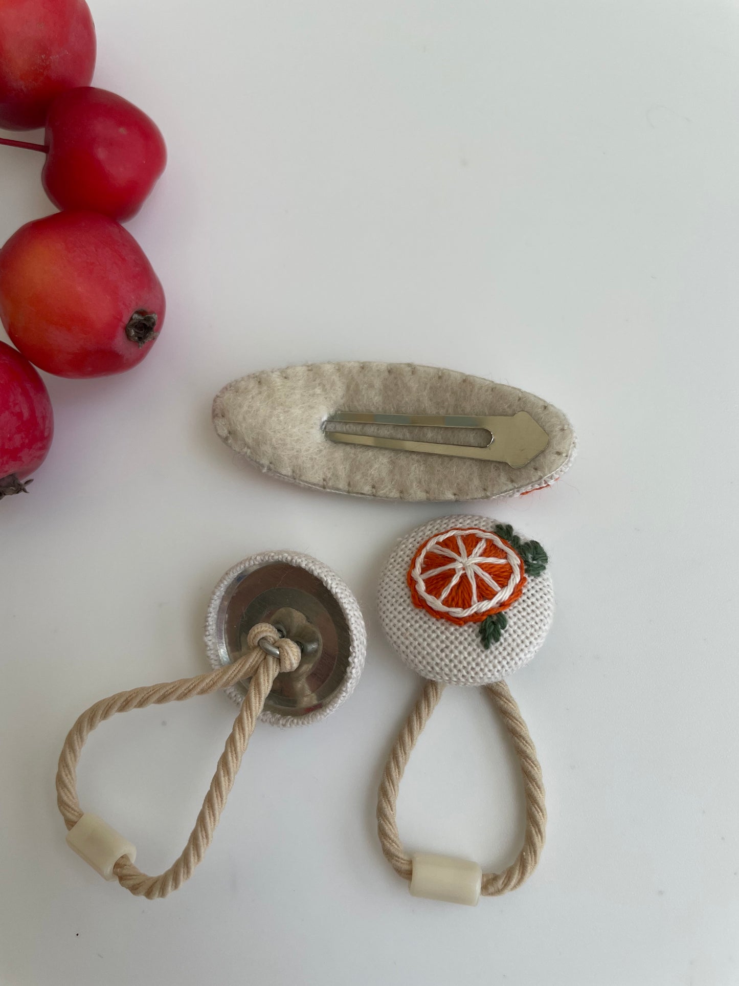 Hand-embroidered Linen Hair Accessories Set, Winter Fruit Design 🚚 Free Shipping