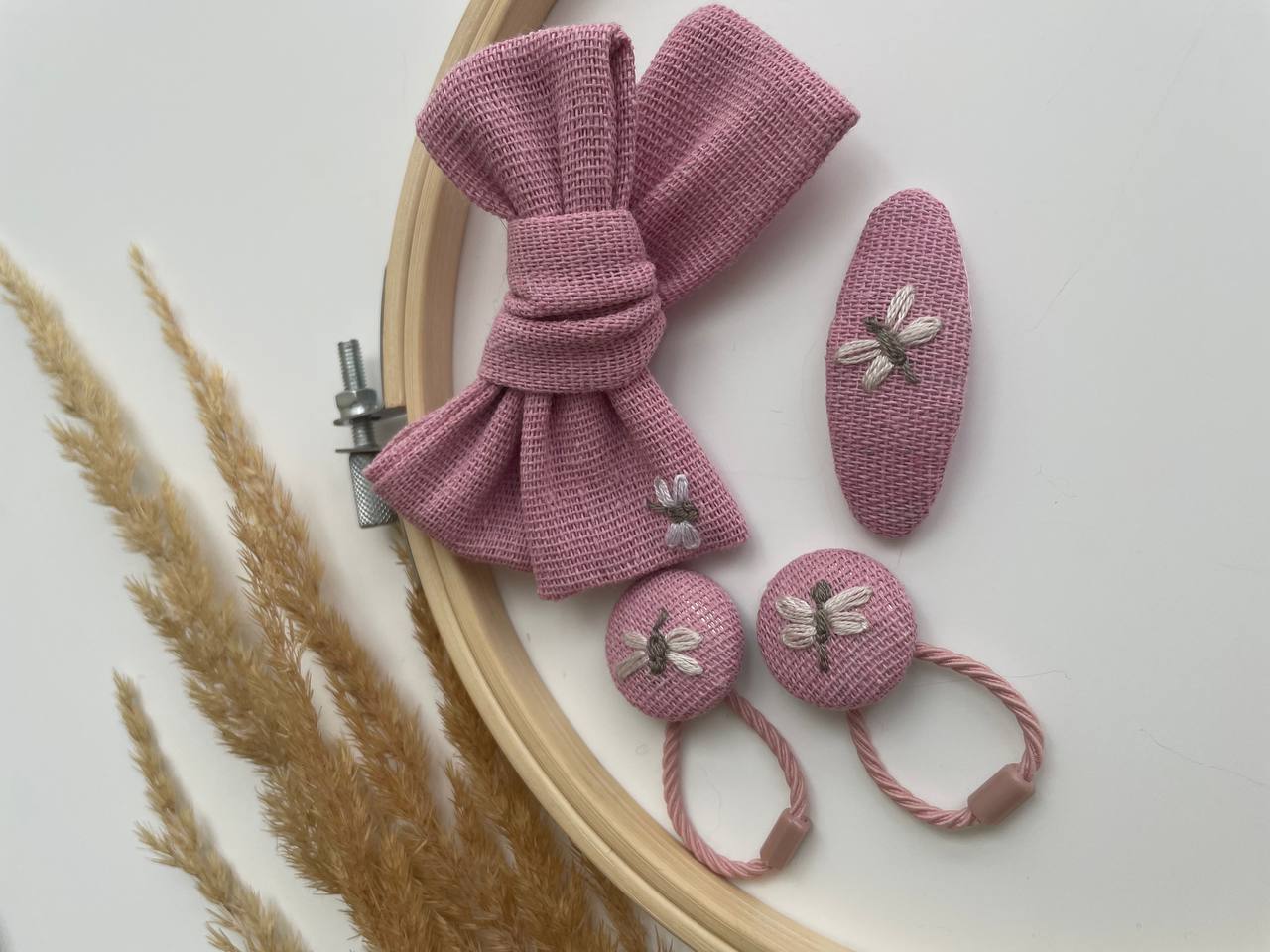 Hand Embroidered Hair Bow, Clip and Elastics: Chery, Daisy, Fly and Acorn Design 🚚 Free Shipping